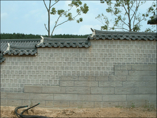 M-131 A 전통담장무늬