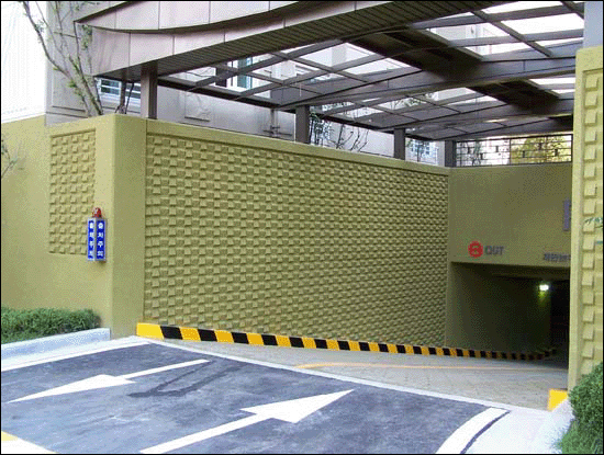 M-211 삼각돌출